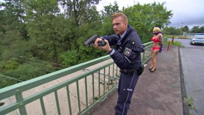 Der Blaulicht Report: Folge 7: Webcam-Girl wird On Air entführt