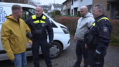 Der Blaulicht Report: Folge 29: Eine haarige Angelegenheit / Betrug auf zwei Rädern