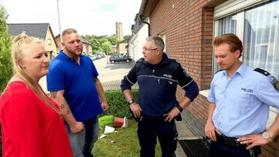 Der Blaulicht Report: Teddy mit böser Überraschung / Brutales Verbrechen gibt Polizei Rätsel auf