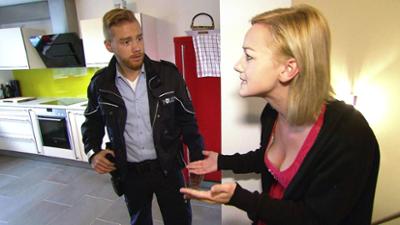 Der Blaulicht Report: Folge 29: Frau wird in eigener Wohnung belästigt