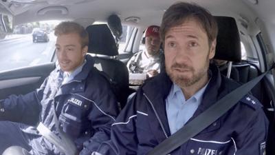 Der Blaulicht Report: Mann lässt Baby im Auto / Tochter beschuldigt Freund der Mutter, sie sexuell zu belästigt zu haben