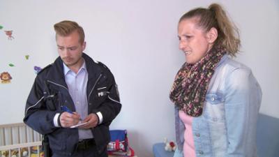 Der Blaulicht Report: Folge 19: 6-Jähriger will in Gefängnis einbrechen / Hilferuf im Eierkarton