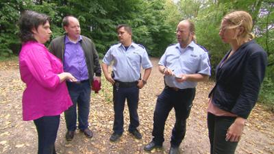 Der Blaulicht Report: Folge 24: Klatschnasse Frauen prügeln sich am See