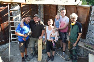 Die Beet-Brüder: Staffel 5, Folge 3: Eine Spielfläche ist geplant ...