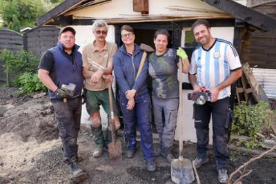 Die Beet-Brüder: Staffel 4, Folge 3: Sabine und Dörte, Mettmann