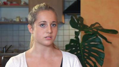 Familien im Brennpunkt: Folge 89: 16-Jähriger ist dreiste Flunker-Mutter peinlich