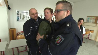 Familien im Brennpunkt: Folge 169: Neuer Freund wird beim Elternsprechtag verhaftet