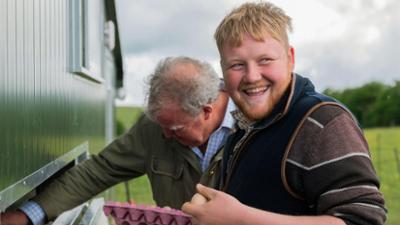 Clarkson's Farm: Folge 2: Kauern
