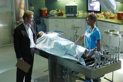 CSI: Miami: Staffel 2, Folge 18: Störmanöver