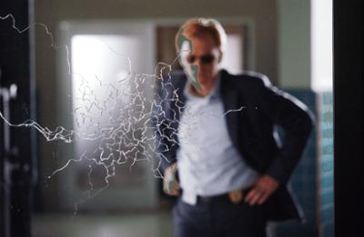 CSI: Miami: Staffel 3, Folge 12: Bandenkrieg