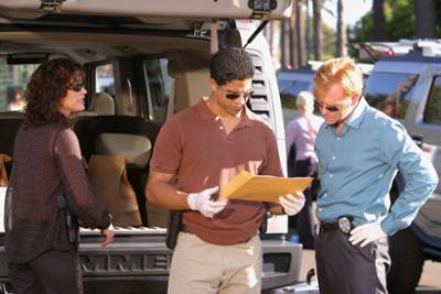 CSI: Miami: Staffel 1, Folge 2: Eine explosive Mischung