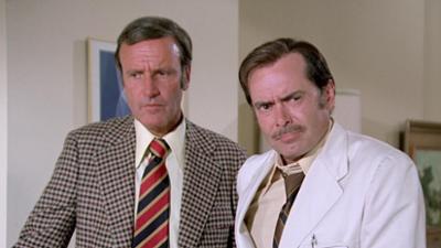 Der Sechs Millionen Dollar Mann: Staffel 4, Folge 1: Kampf der Außerirdischen - Teil 1