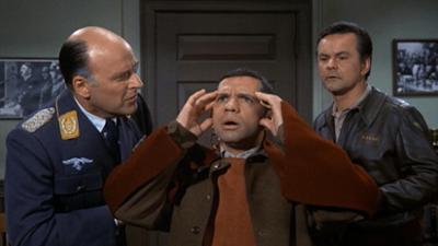 Ein Käfig voller Helden: Folge 13: Wie vom Blitz getroffen