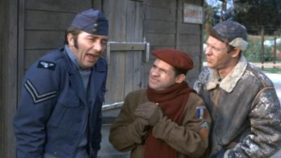 Ein Käfig voller Helden: Folge 26: Allein gegen Zehntausend