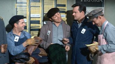 Ein Käfig voller Helden: Folge 21: Ein sehr gefragter Mann