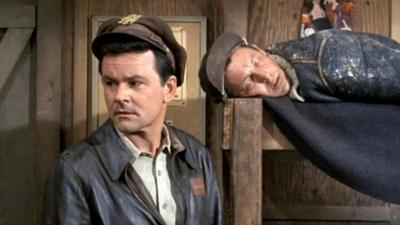 Ein Käfig voller Helden: Folge 28: Was für ein Skandal!