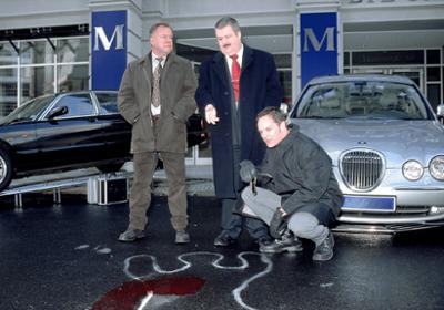 Im Namen des Gesetzes: Staffel 5, Folge 14: Falsche Freunde