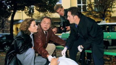 Im Namen des Gesetzes: Folge 14: Tod durch Liebe