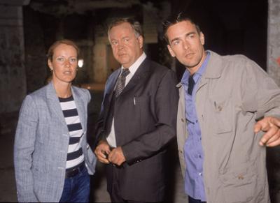 Im Namen des Gesetzes: Staffel 8, Folge 10: Doppelleben