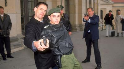 Im Namen des Gesetzes: Folge 15: Das Attentat