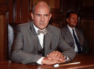 Im Namen des Gesetzes: Staffel 5, Folge 12: Unter Verdacht