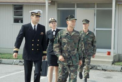 J.A.G. - Im Auftrag der Ehre: Staffel 1, Folge 16: Der Scharfschütze