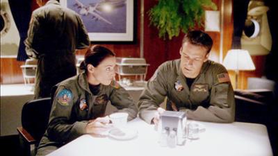 J.A.G. - Im Auftrag der Ehre: Staffel 5, Folge 3: Blinder Passagier