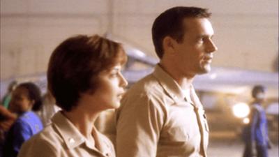 J.A.G. - Im Auftrag der Ehre: Staffel 3, Folge 7: Verräter an Bord