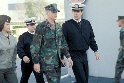 J.A.G. - Im Auftrag der Ehre: Staffel 3, Folge 14: Amok