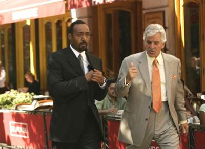 Law & Order: Staffel 16, Folge 4: Wanderwege einer Schuld