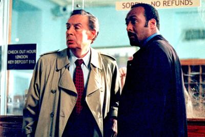 Law & Order: Staffel 12, Folge 22: Ein Winkeladvokat