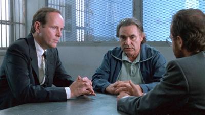 Law & Order: Staffel 3, Folge 8: Der Fürst der Finsternis