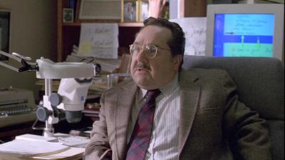 Law & Order: Staffel 6, Folge 12: Der Fanatiker