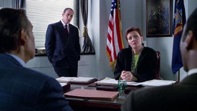Law & Order: Staffel 11, Folge 17: Das Ende einer Karriere