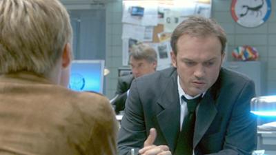 Law & Order: Staffel 2, Folge 1: Besessen