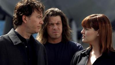 Leverage: Staffel 1, Folge 8: Über den Wolken