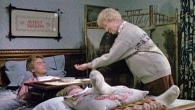 MacGyver: Staffel 6, Folge 18: Die Lacey-Sisters