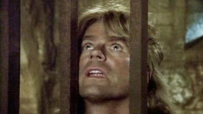 MacGyver: Staffel 7, Folge 8: Ritter MacGyver - Teil 2