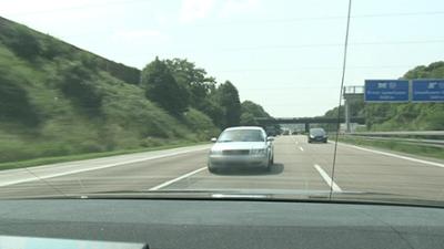 Schneller als die Polizei erlaubt: Staffel 5, Folge 10: Steinewerfer auf der Autobahnbrücke