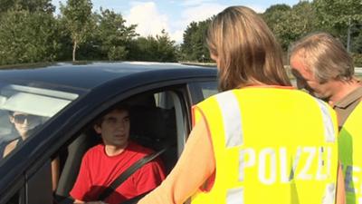 Schneller als die Polizei erlaubt: Staffel 6, Folge 2: Routinekontrolle entwickelt sich zum Kriminalfall