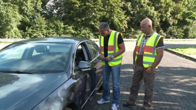 Schneller als die Polizei erlaubt: Staffel 10, Folge 34: Eine Autobahn ist keine Mülldeponie