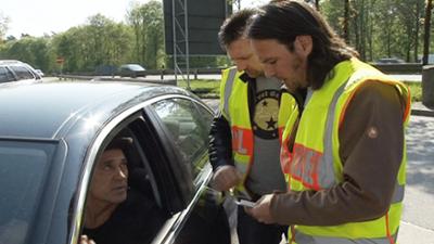 Schneller als die Polizei erlaubt: Staffel 6, Folge 20: Drängler gerät unter Wildereiverdacht