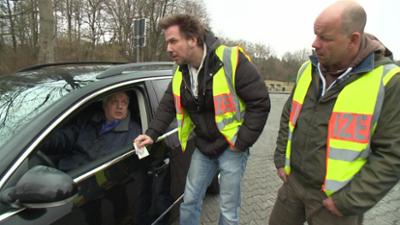 Schneller als die Polizei erlaubt: Staffel 9, Folge 34: Eine schreckliche Entdeckung