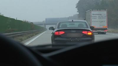 Schneller als die Polizei erlaubt: Staffel 5, Folge 17: Ein 17-Jähriger wird ohne Führerschein erwischt