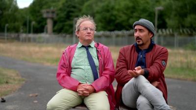 Wigald und Eko - Die Geschichtsjäger 2.0: Staffel 1, Folge 6: Roadtrip Kalter Krieg: Zwischen Alltag und Apokalypse