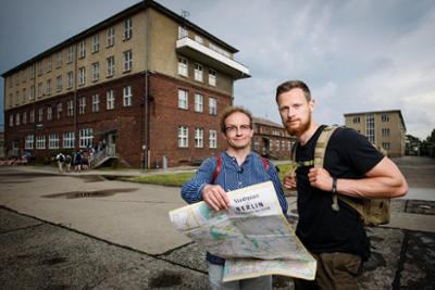 Wigald & Fritz - Die Geschichtsjäger: Staffel 1, Folge 5: Stasiknast Hohenschönhausen