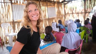 Stars im Einsatz - Die RTL-Spendenmarathon-Reportage: Staffel 16, Folge 2: Stars im Einsatz - Die RTL-Spendenmarathon-Reportage