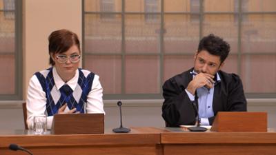 Ulrich Wetzel - Das Jugendgericht: Inszenierte 18-jährige Buchliebhaberin druckreifes Drama in einer Buchhandlung?