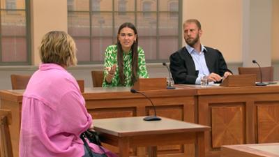 Ulrich Wetzel - Das Jugendgericht: Folge 26: Zu wenig Taschengeld! Rächte sich 16-Jährige an geiziger Mutter?