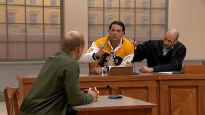 Ulrich Wetzel - Das Jugendgericht: Folge 39: Bombenalarm! - Trainer-Prank löst Panik aus